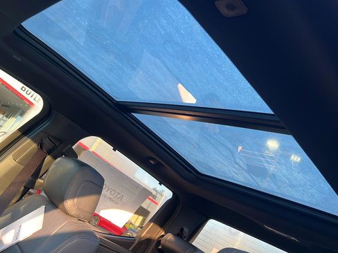 New 2026 Toyota Tundra Platinum AWD/4WD image 33