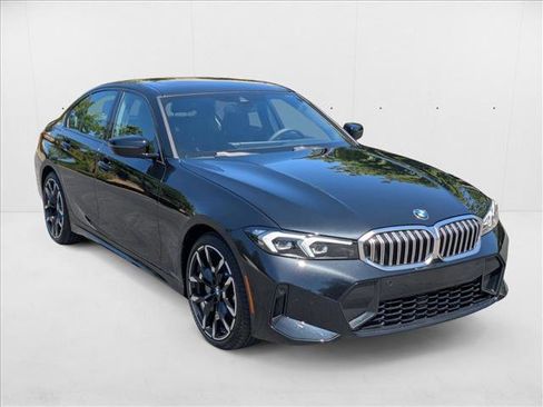 Used 2025 BMW 330i xDrive Sedan image 6