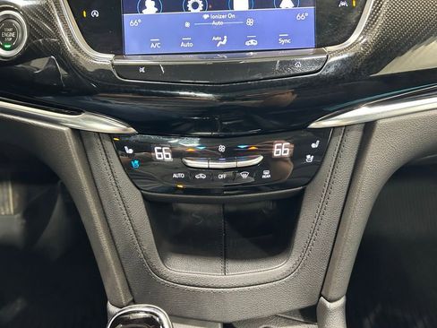 Used 2022 Cadillac XT6 Sport AWD/4WD image 25