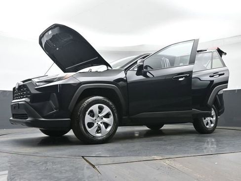 Certified 2025 Toyota RAV4 LE AWD/4WD image 42