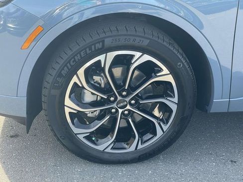 New 2026 Lincoln Nautilus Reserve image 6