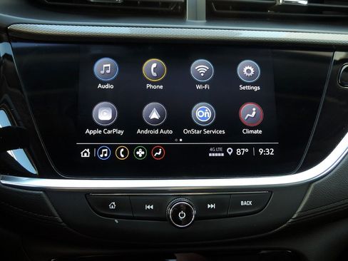 Used 2021 Buick Encore GX Select FWD image 18