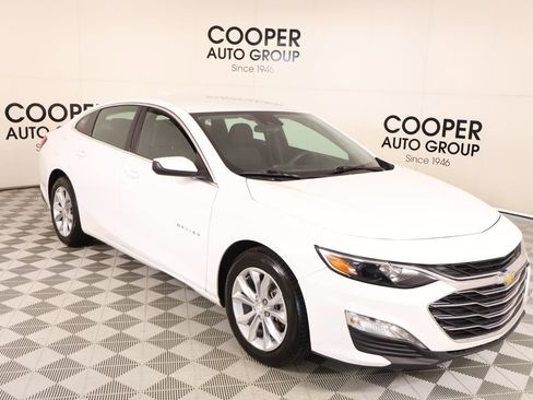 Used 2024 Chevrolet Malibu LT FWD image 1