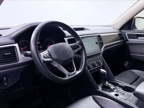 Used 2021 Volkswagen Atlas SE FWD image 23