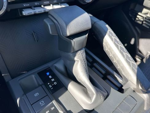 Used 2025 Toyota 4Runner SR5 image 15