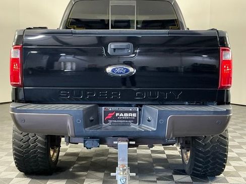 Used 2015 Ford F250 King Ranch w/ FX4 Off-Road Package AWD/4WD image 6