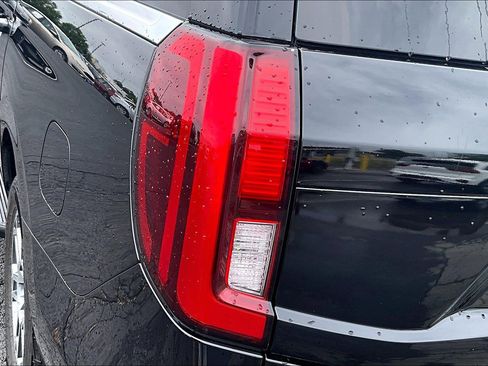 Used 2025 Ford Expedition Max Active AWD/4WD image 29