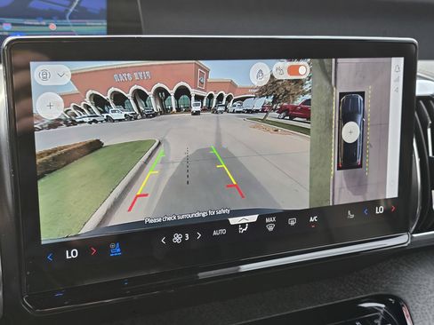 New 2026 Ford Expedition Tremor image 18