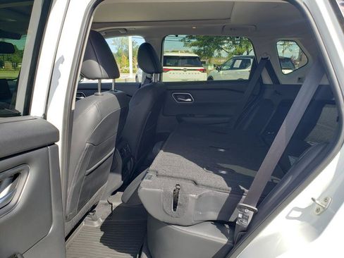 Certified 2025 Nissan Rogue Platinum w/ Tech Package image 18