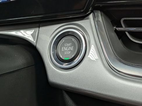 New 2026 Chevrolet Trax LT w/ LT Convenience Package FWD image 20