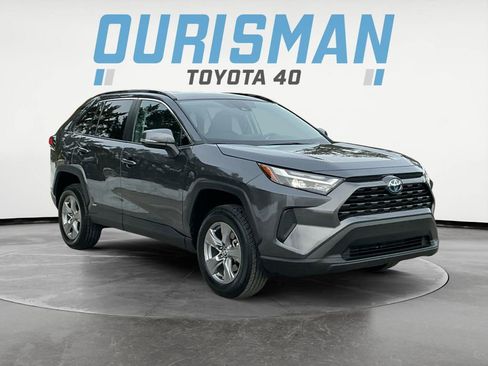 Used 2024 Toyota RAV4 XLE image 9