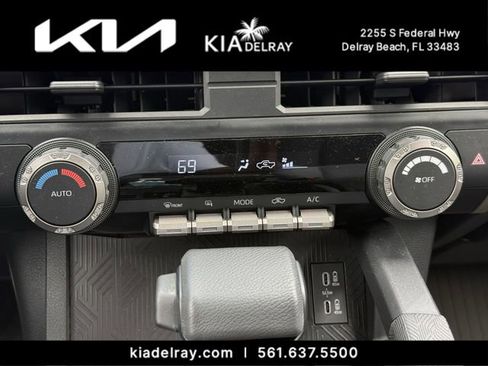 Used 2025 Toyota Tacoma TRD Sport RWD image 20