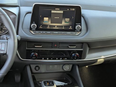 New 2026 Nissan Rogue SV FWD image 11