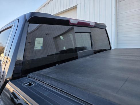 Used 2022 Chevrolet Silverado 1500 High Country image 18