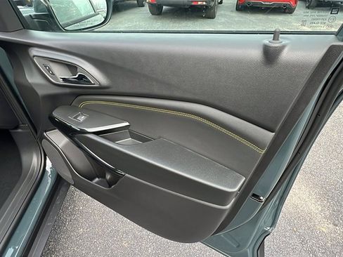 New 2026 Chevrolet Trax LT w/ LT Convenience Package image 15