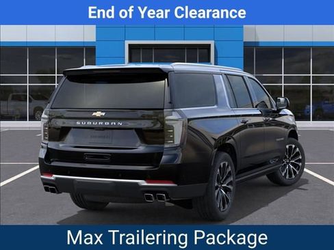 New 2025 Chevrolet Suburban High Country image 4
