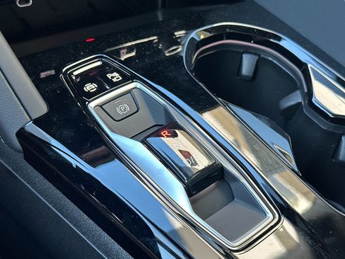 New 2025 Audi Q5 Premium Plus AWD/4WD image 18