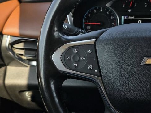 Used 2018 Chevrolet Traverse High Country AWD/4WD image 28