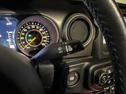 Used 2020 Jeep Gladiator Sport w/ Quick Order Package 24S AWD/4WD image 21