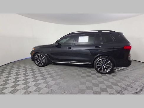 Used 2021 BMW X7 xDrive40i w/ M Sport Package AWD/4WD image 47
