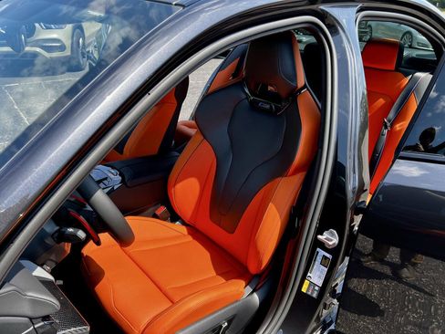 Used 2025 BMW M5 Base AWD 4dr Sedan w/ Executive Package image 27