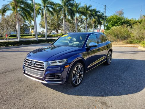 Used 2018 Audi SQ5 Prestige w/ Prestige Package image 8