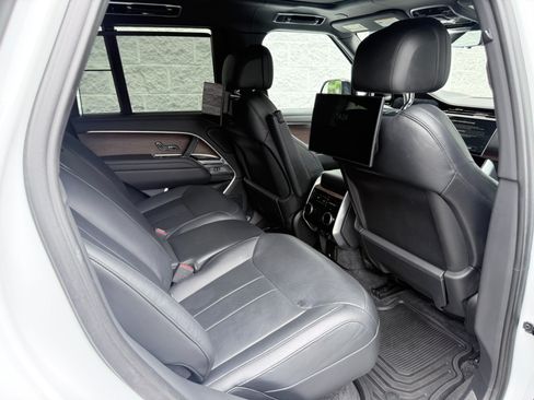 Used 2023 Land Rover Range Rover Autobiography AWD/4WD image 39