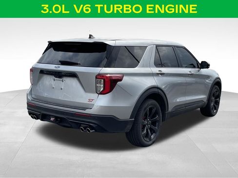 Used 2022 Ford Explorer ST w/ Equipment Group 401A image 9