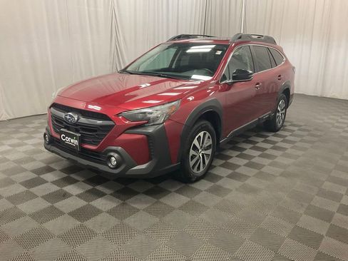 Used 2023 Subaru Outback Premium AWD/4WD image 5