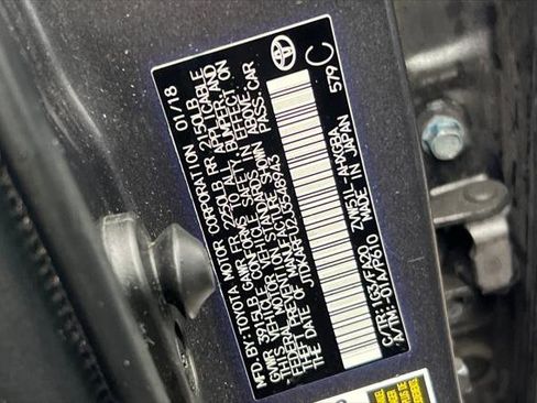 Certified 2018 Toyota Prius Four image 31