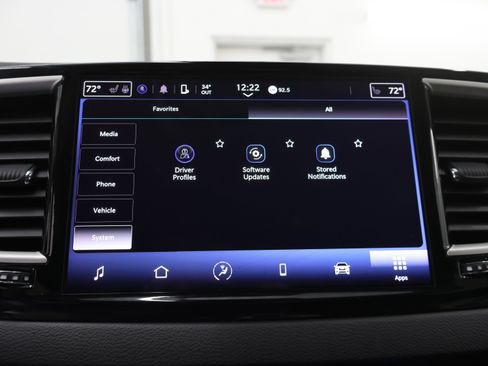 Used 2024 Chrysler Pacifica Touring-L FWD image 63