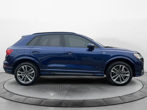 New 2025 Audi Q3 2.0T Premium image 8