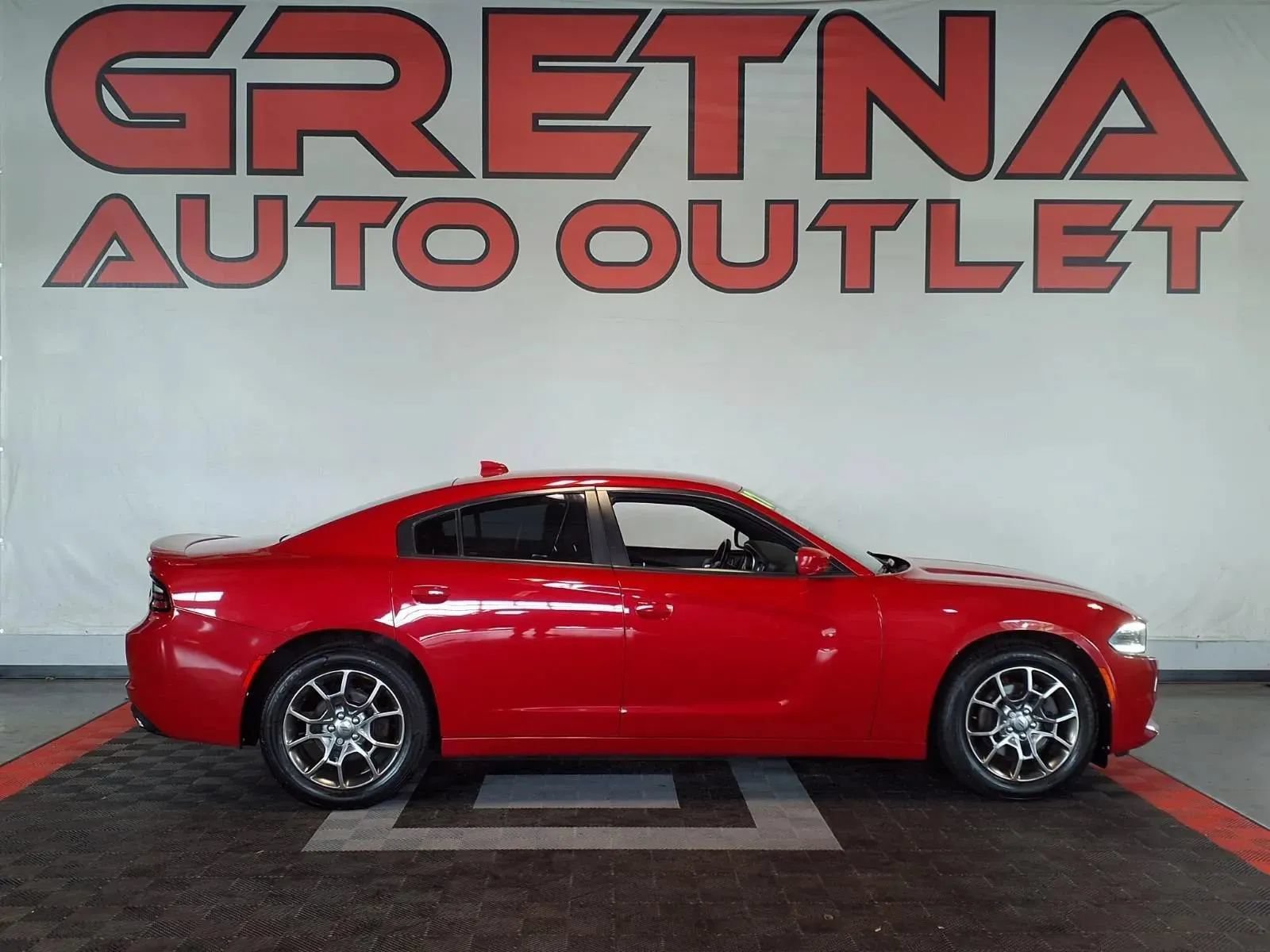 Used 2017 Dodge Charger SXT w/ AWD Plus Group image 1