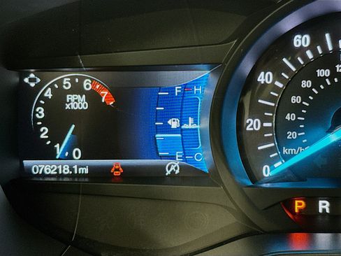 Used 2020 Ford Fusion SE w/ Equipment Group 151A image 15