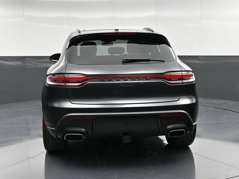 Certified 2026 Porsche Macan AWD/4WD image 7