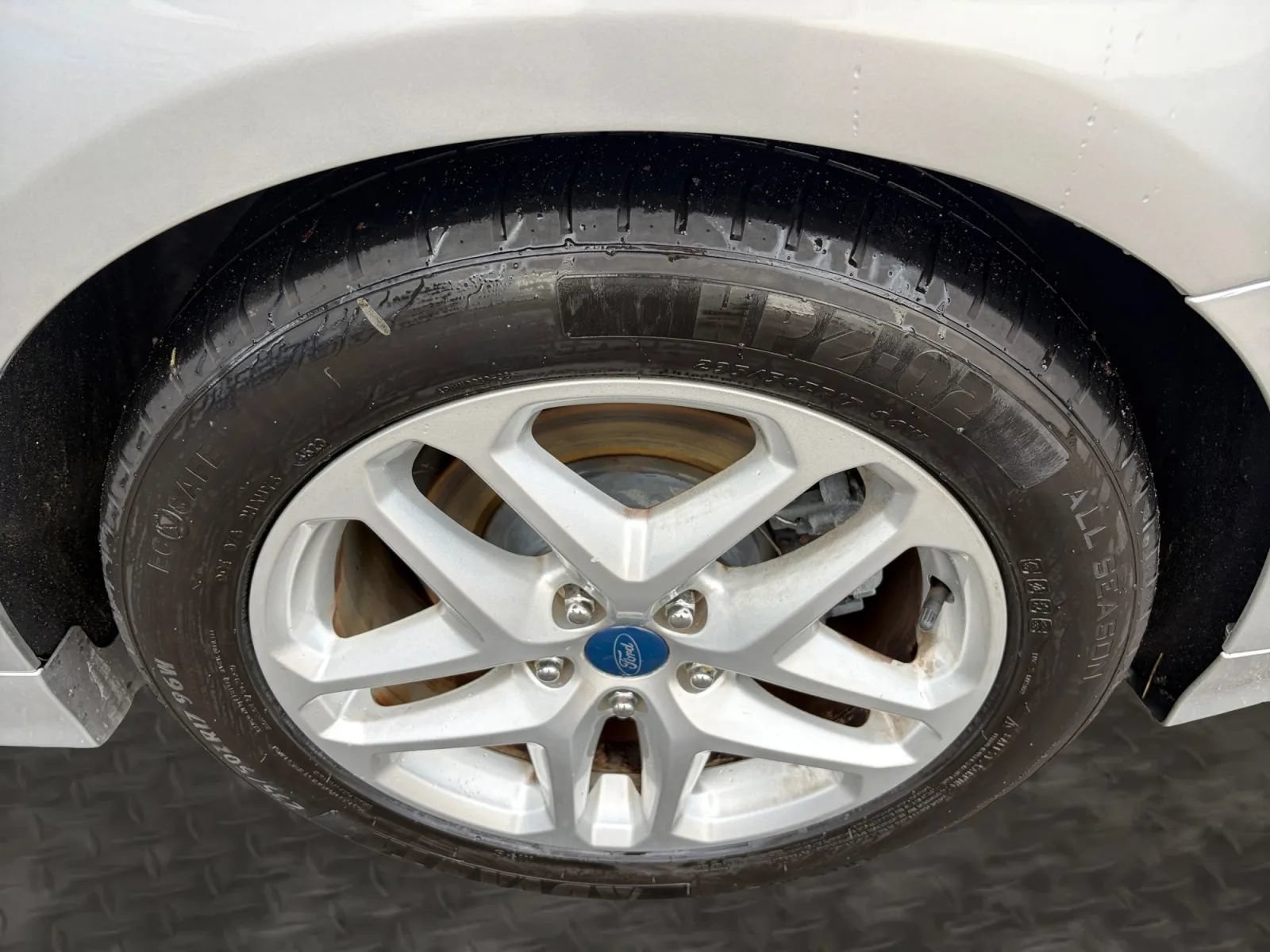 Used 2013 Ford Fusion SE FWD image 40