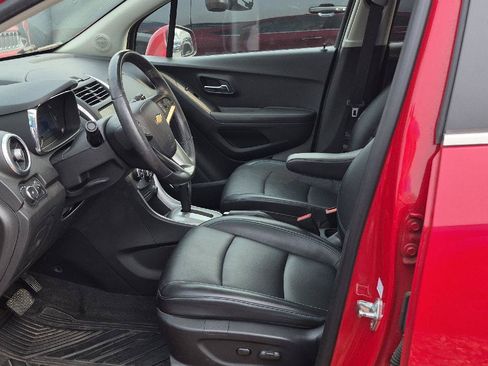 Used 2015 Chevrolet Trax LTZ w/ LPO, Protection Package FWD image 6