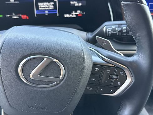Used 2025 Lexus RX 350 Premium w/ Accessory Package (Z1) FWD image 27