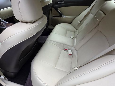 Used 2013 Lexus IS 250 image 9