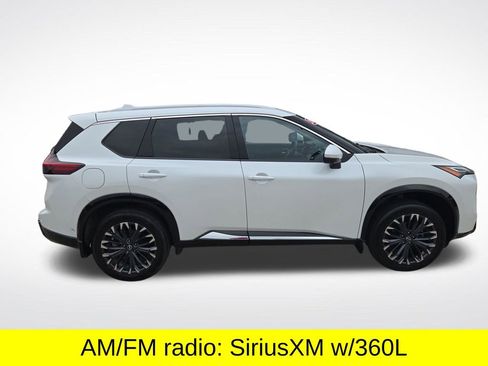 Used 2024 Nissan Rogue Platinum w/ Platinum Premium Package FWD image 8