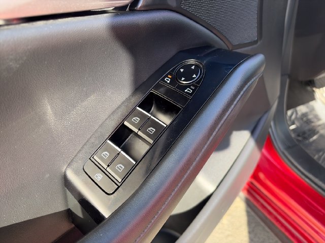 Used 2025 MAZDA MAZDA3 s Sport FWD image 11