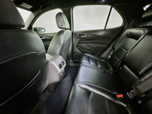 Used 2023 Chevrolet Equinox RS FWD image 42