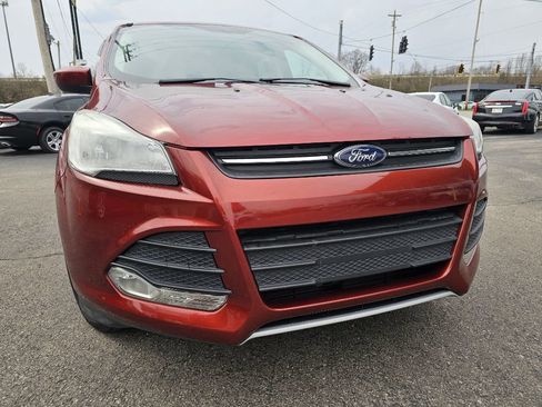 Used 2015 Ford Escape SE image 5
