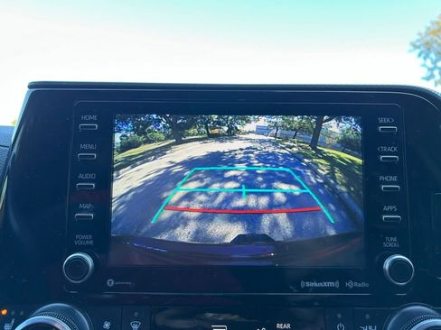 Certified 2022 Toyota Highlander XSE image 25