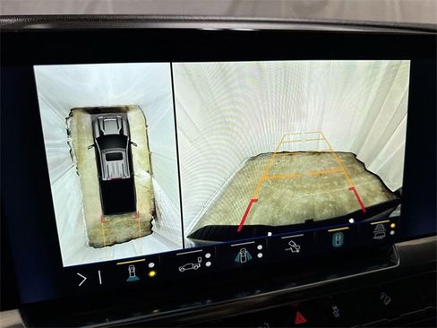 Used 2024 Chevrolet Silverado 2500 High Country w/ High Country Premium Package image 20