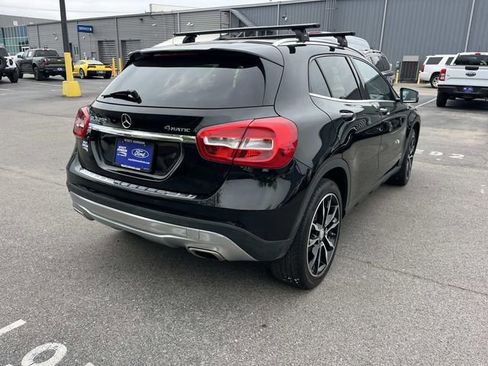 Used 2017 Mercedes-Benz GLA 250 4MATIC image 3