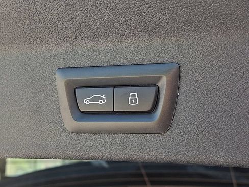 Used 2023 BMW X3 xDrive30i w/ Convenience Package AWD/4WD image 31