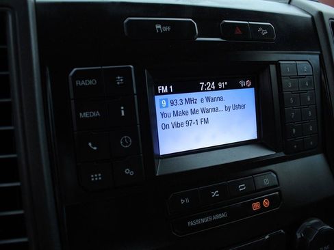 Used 2022 Ford F250 XL w/ Power Equipment Group AWD/4WD image 27