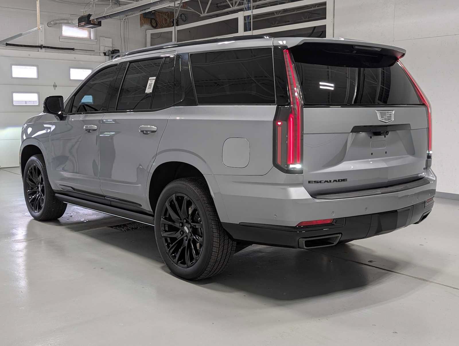 Used 2026 Cadillac Escalade Sport w/ LPO, ONYX Package AWD/4WD image 10