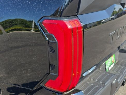 Used 2025 Toyota Tundra SR5 image 33